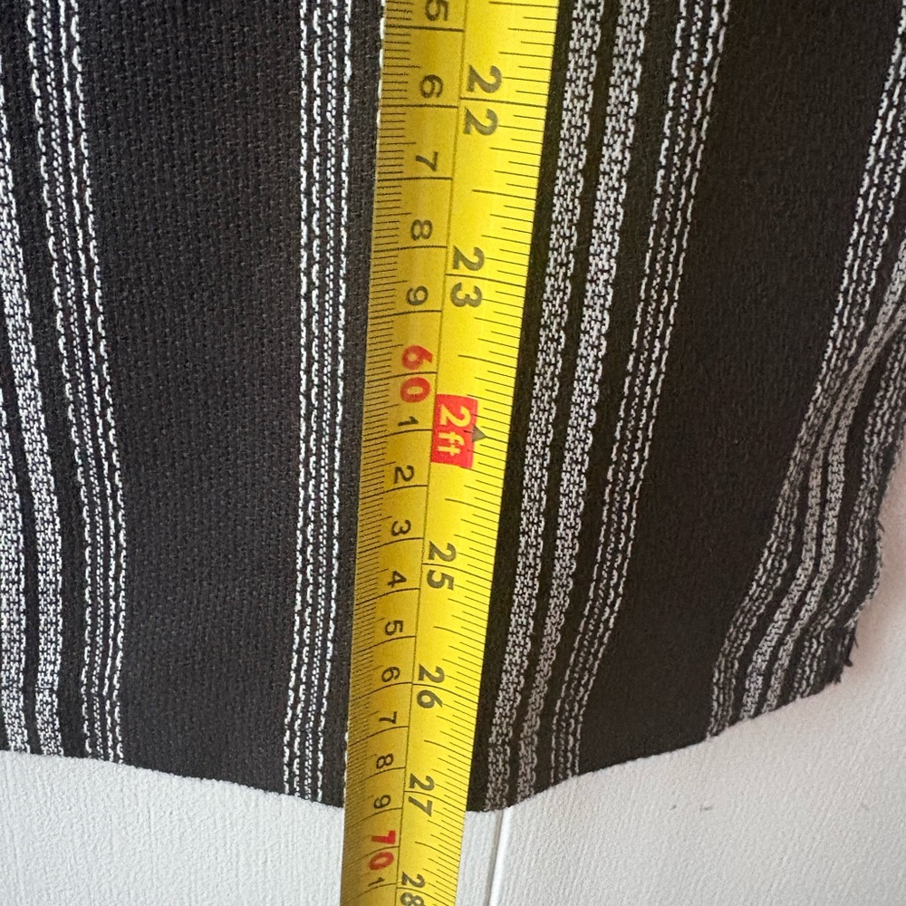 Men’s Primark Black & White textured Stripe Short-Sleeve Button-Up Shirt Sz S - Picture 5 of 6